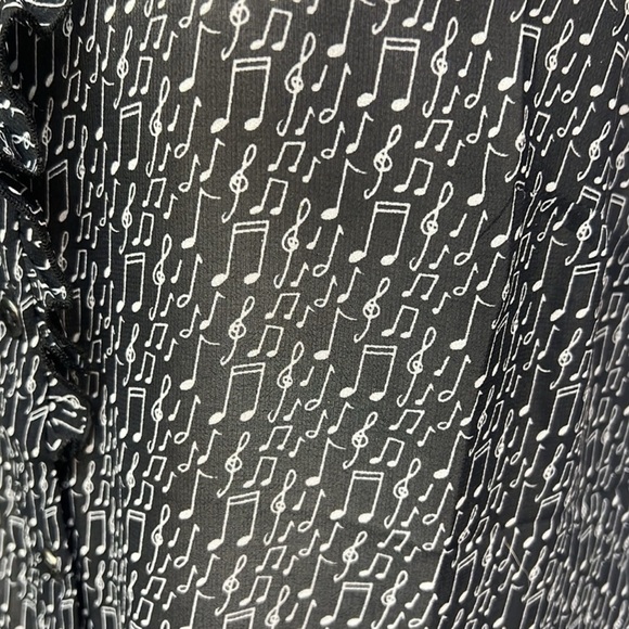 CAbi Music Note Print Blouse - Picture 2 of 9